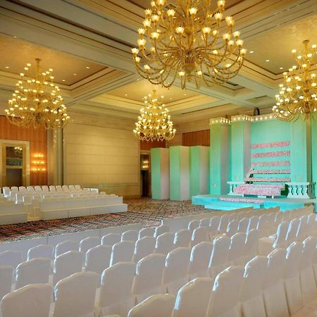 Courtyard By Marriott Kuwait City Exteriér fotografie