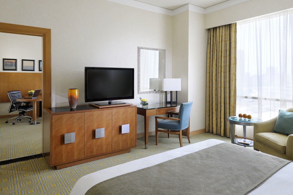 Courtyard By Marriott Kuwait City Exteriér fotografie